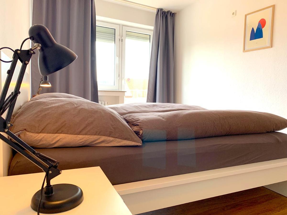 Alles Komplett - 2 Schlafzimmer, Grosse Kueche, Bad Cologne Exterior photo